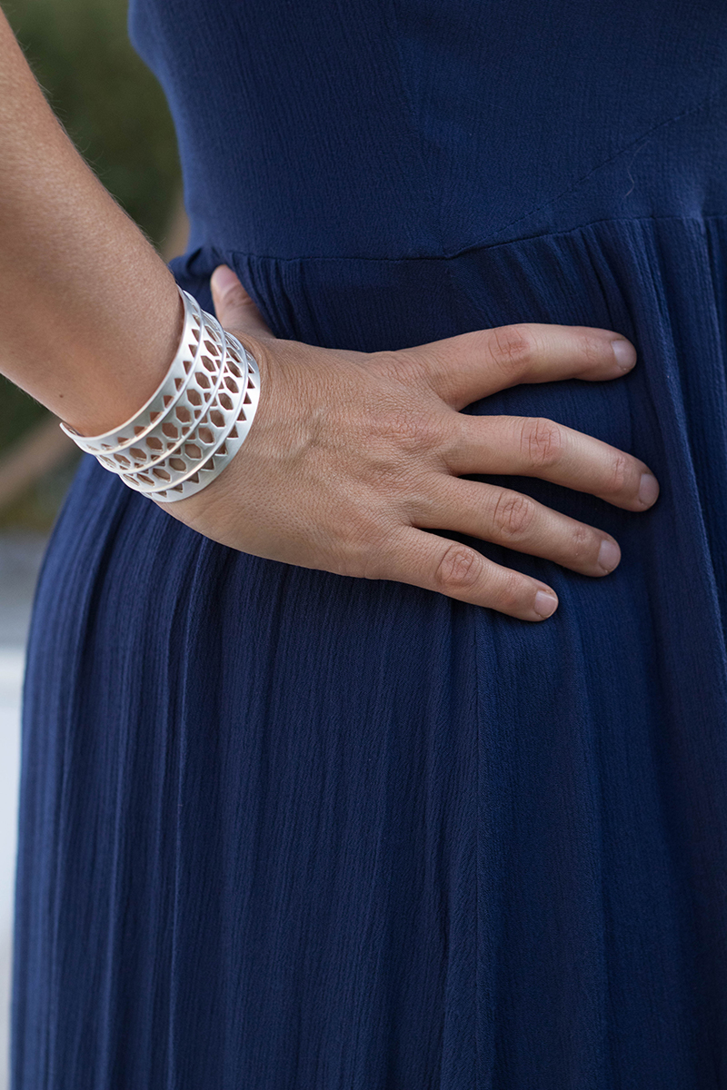 Une robe centaurée bleu Majorelle pour un mariage à Marrakech - Avril sur un fil