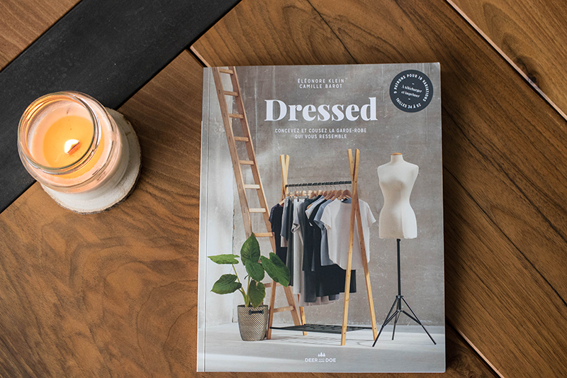 Dressed, le livre de Deer and Doe - Avril sur un fil